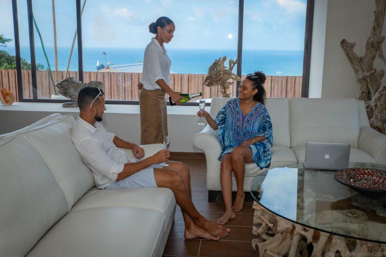 Le Duc Hillview Villas Anse Volbert Village Eksteriør billede